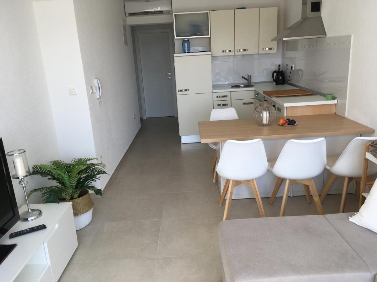 Apartment A&B Kaštela المظهر الخارجي الصورة